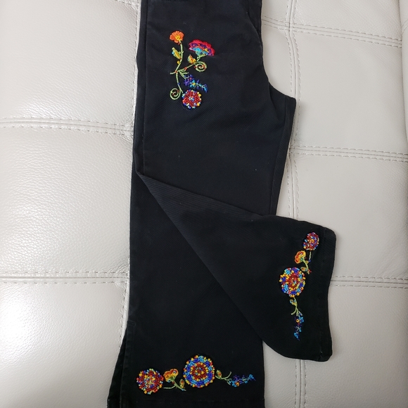🎈😊 COPPER KEY Embroidered & Beaded Black Jeans // (CHILD) - Picture 2 of 8